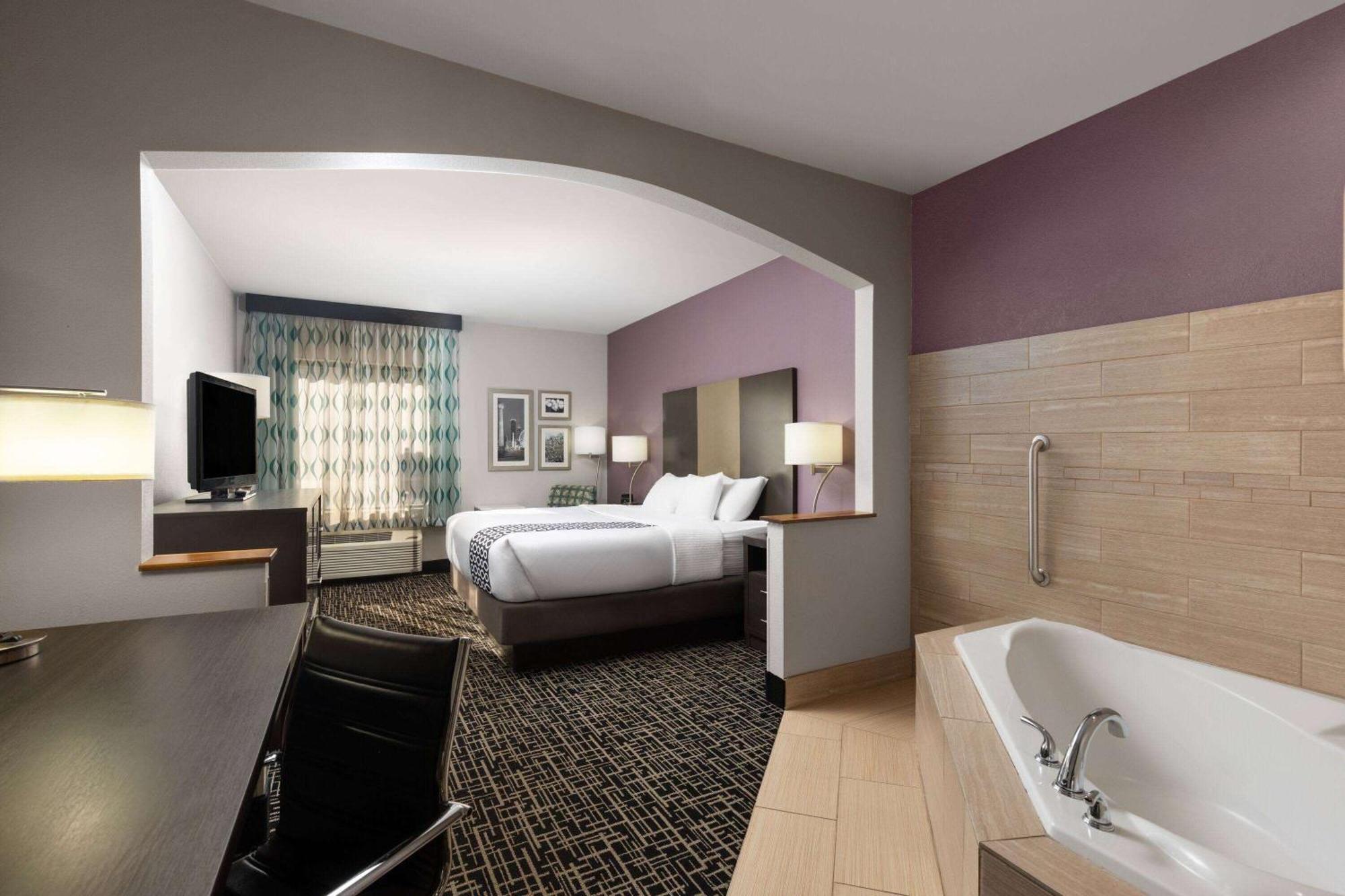 Hotel La Quinta By Wyndham - Stone Mountain
