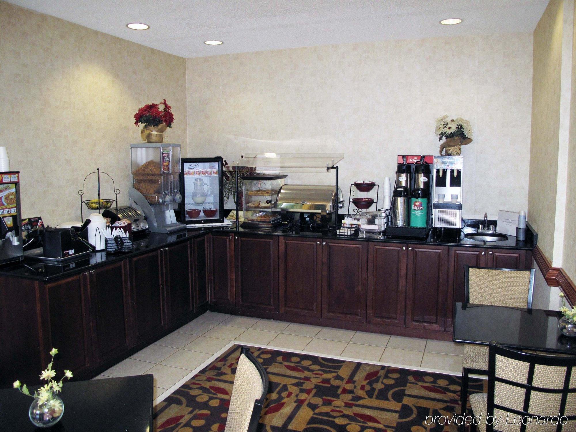 La Quinta By Wyndham - Stone Mountain 3*